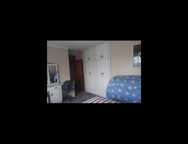 4 BEDROOM FREESTANDING FOR SALE IN SHALLCROSS